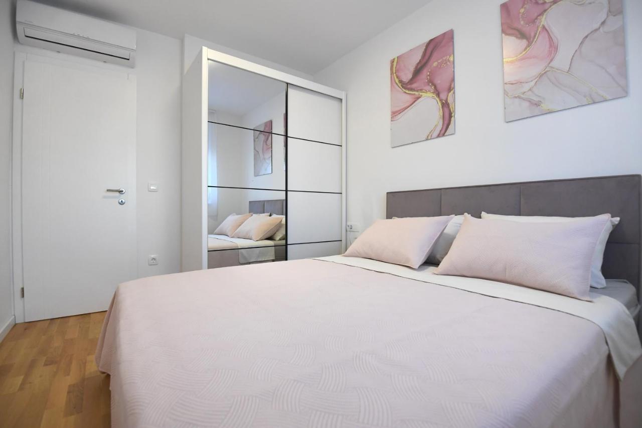 Garden Apartment Leoma With Free Parking! Zadar Exterior foto